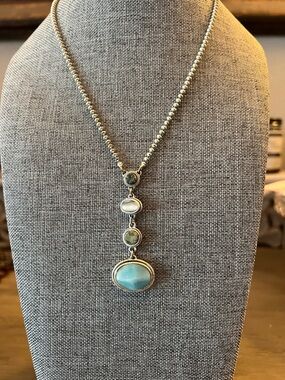 Vintage Y2K Kenneth Cole Silver Blue Multi-Stone Pendant Necklace